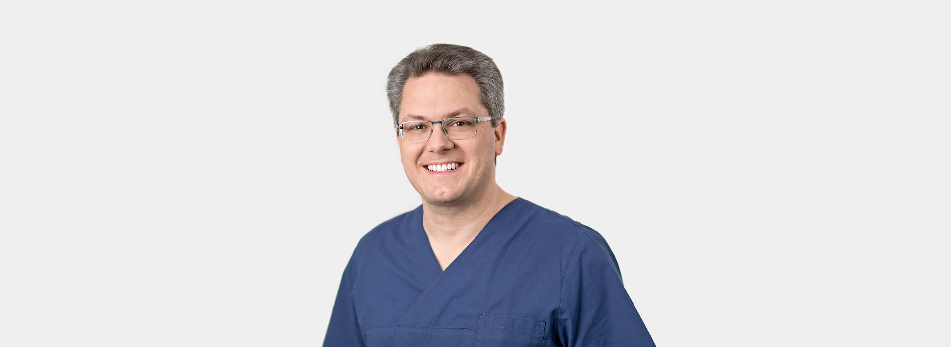 Dr. Kuebler Implantologe Schorndorf Stuttgart
